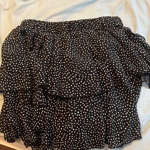 Black and white skirt!